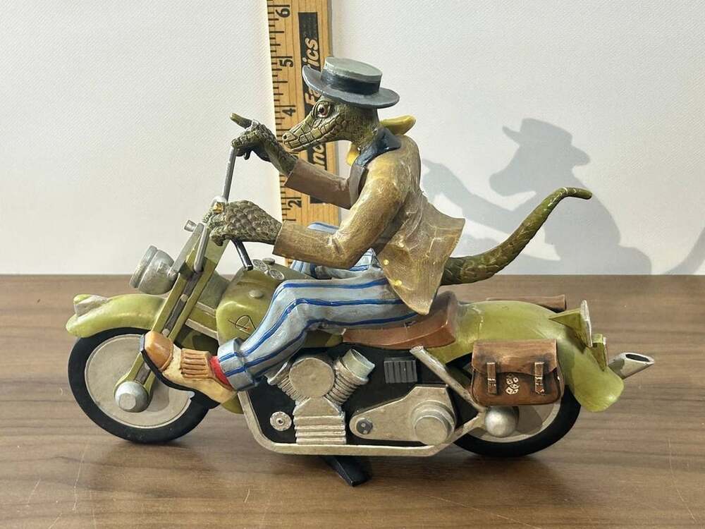 ROBERT SHIELDS ARTIST SIGNED "LOUNGE LIZARD" LIZARD ON MOTORCYCLE FIGURINE